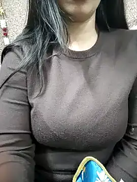 Snapshot of Aradhya-Sharma chatting on February 2025 05:50:01 PM Aradhya-Sharma online show from February 2025 05:50:01 PM