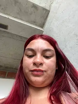 Snapshot of MiaLujan_ chatting on February 2025 01:32:01 PM MiaLujan online show from February 2025 01:32:01 PM