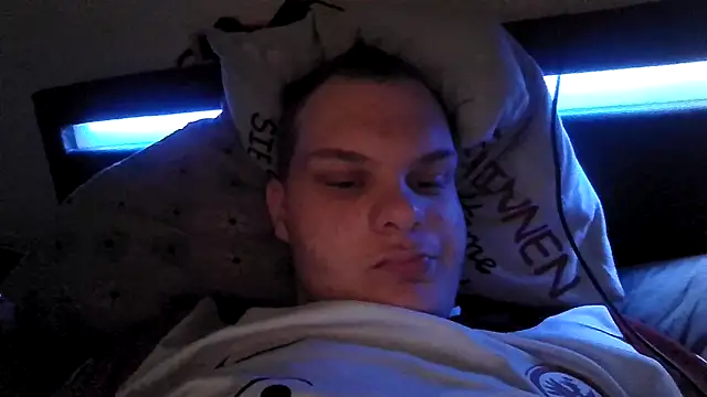 Nicolasjlhkjzl online show from April 2026 08:52:02 AM