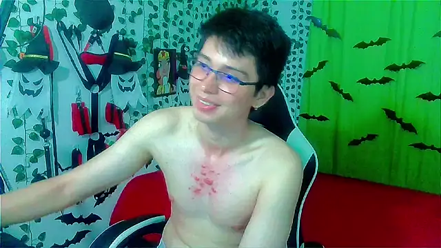 Snapshot of Andy_gray chatting on November 2025 10:55:02 PM Andy gray online show from November 2025 10:55:02 PM