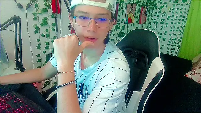 Andy gray online show from May 2026 02:57:01 PM
