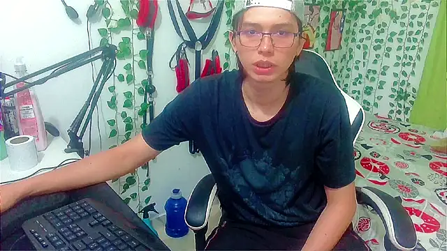 Andy gray online show from May 2026 05:20:01 PM