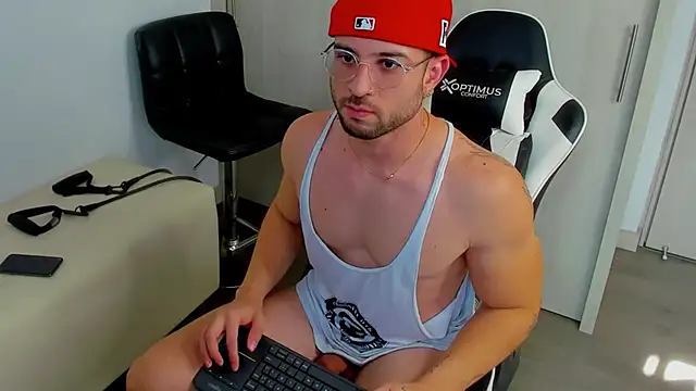 dafboy1 online show from November 2025 07:58:02 PM