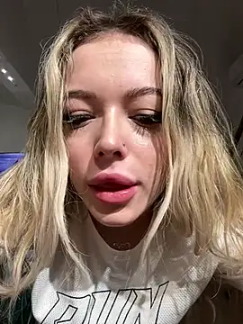 KylieJoyce online show from January 2025 12:06:02 AM