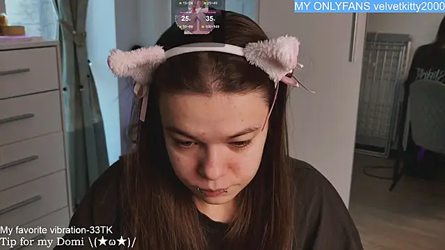 ValBae online show from February 2025 12:03:02 PM