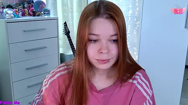 ValBae online show from April 2026 06:29:01 AM