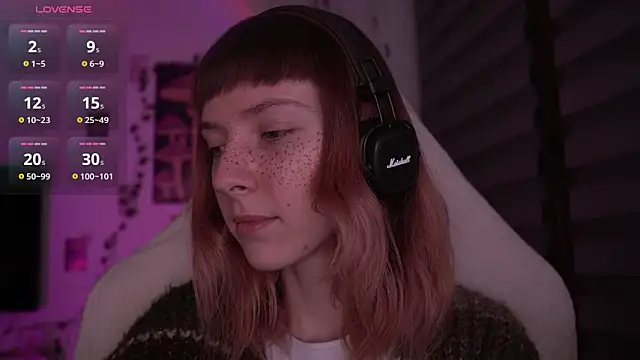 juliapie online show from February 2025 05:01:01 AM