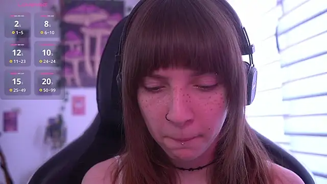juliapie online show from July 2026 02:01:01 PM