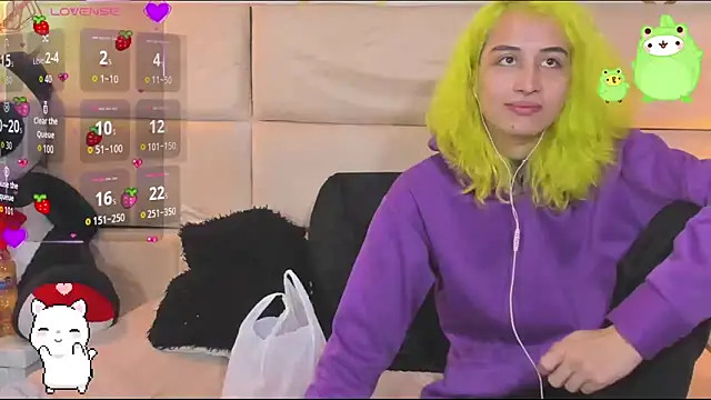 Snapshot of -kisa_ chatting on November 2025 02:32:01 AM -kisa online show from November 2025 02:32:01 AM