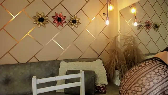 marianeporter   online show from November 2025 10:03:02 PM