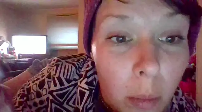 KatieBARBiE98 online show from December 2024 09:20:02 PM