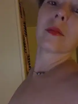 KatieBARBiE98 online show from October 2025 12:19:02 AM