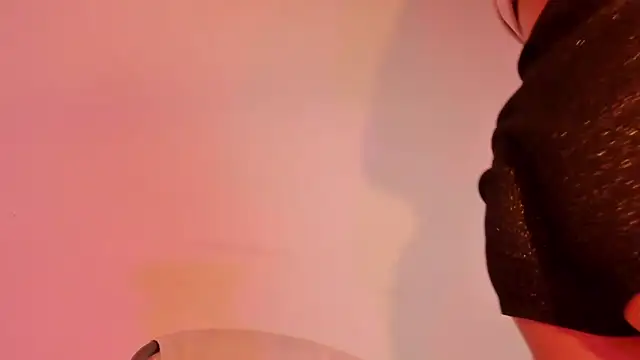 HarleyRedd online show from February 2025 06:47:02 AM