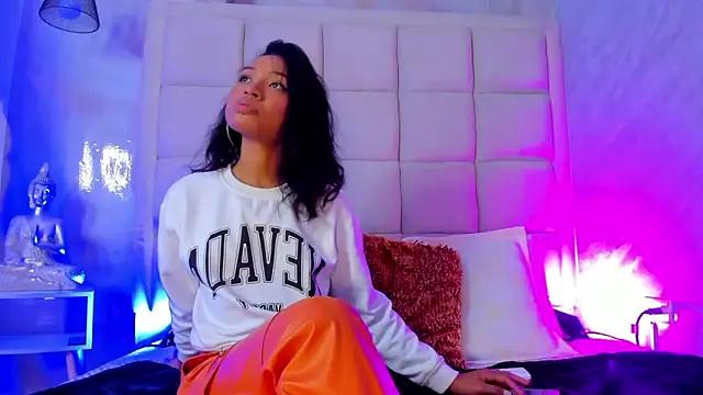 andymiller  online show from December 2025 01:09:02 PM