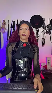 akinoro  online show from November 2025 07:02:02 PM