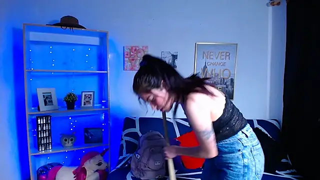 Snapshot of Sian__1 chatting on January 2025 06:38:01 PM Sian 1 online show from January 2025 06:38:01 PM