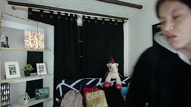 Snapshot of Sian__1 chatting on March 2025 02:53:02 PM Sian 1 online show from March 2025 02:53:02 PM