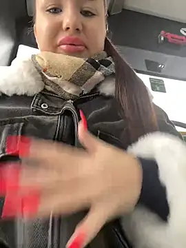 Snapshot of beautydiamond chatting on February 2025 08:32:02 AM beautydiamond online show from February 2025 08:32:02 AM