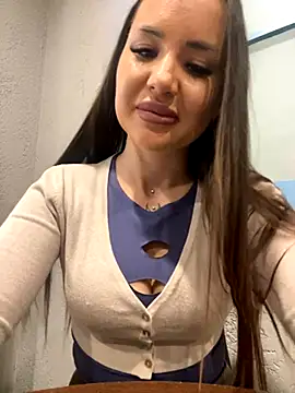 Snapshot of beautydiamond chatting on October 2025 08:57:02 AM beautydiamond online show from October 2025 08:57:02 AM