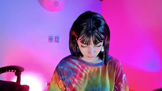 sweeet peach online show from February 2026 12:30:02 AM