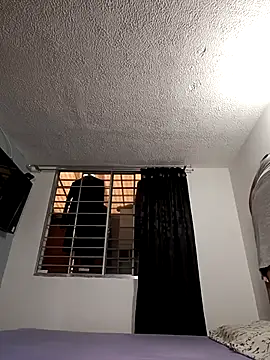 Bonny Klote online show from October 2025 03:18:01 PM