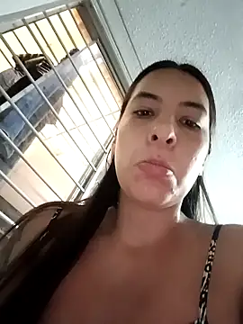 Bonny Klote online show from December 2025 02:44:02 PM