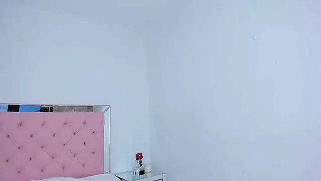 Snapshot of _violetadulce chatting on February 2025 06:50:02 AM violetadulce online show from February 2025 06:50:02 AM