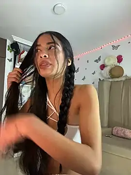 Snapshot of lina_pink chatting on January 2025 11:24:01 PM lina pink online show from January 2025 11:24:01 PM