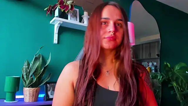 evy orange1 online show from April 2026 05:37:01 PM