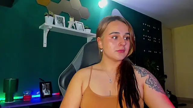 evy orange1 online show from June 2026 12:02:02 AM