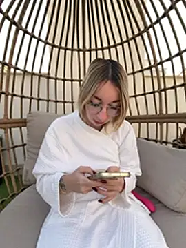 Giuliana baby online show from February 2026 07:26:01 AM