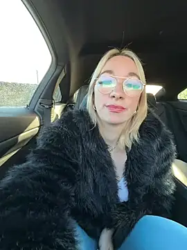 Snapshot of Giuliana_baby chatting on May 2026 05:58:02 AM Giuliana baby online show from May 2026 05:58:02 AM