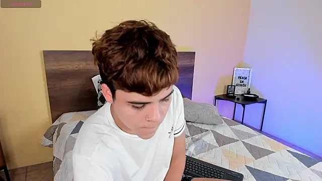 justinbiler online show from January 2025 12:38:02 PM