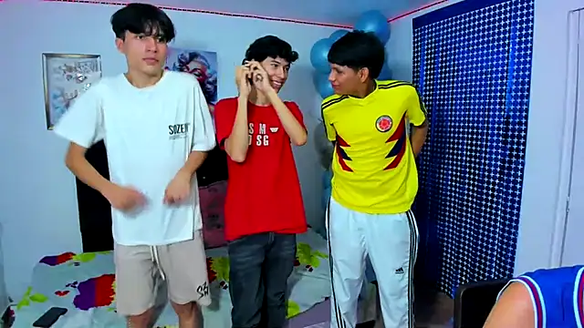 Alexander and Xiao online show from March 2025 09:13:01 PM