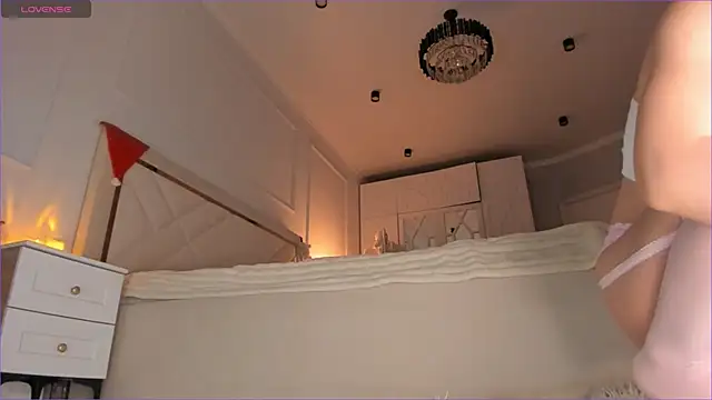 stellagracee online show from January 2025 02:28:01 PM