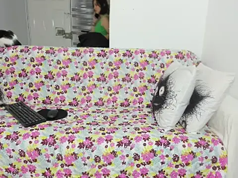 Emma Jnes online show from February 2025 10:15:01 PM