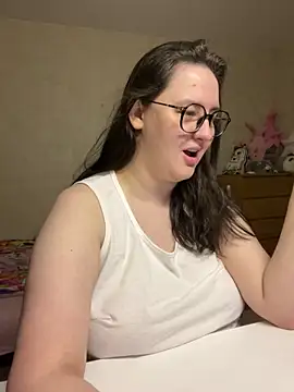 hungry1bunny online show from February 2025 05:23:02 PM