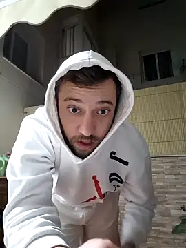 jorgeeetee18 online show from December 2024 06:09:02 PM