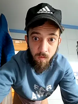 jorgeeetee18 online show from April 2026 08:26:02 AM