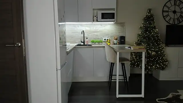 nilliluv online show from January 2026 04:12:02 PM