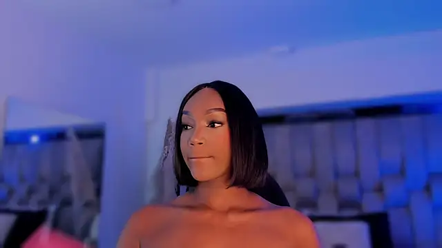 ChaynnaCooper online show from November 2025 11:03:01 PM