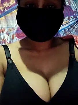 Snapshot of Sexy-sheela chatting on January 2025 04:39:02 PM Sexy-sheela online show from January 2025 04:39:02 PM