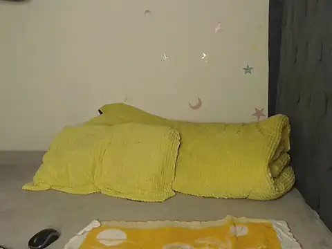 Ebonymercy online show from December 2025 07:58:02 AM