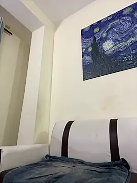 lunainsane58 online show from February 2026 07:49:01 AM