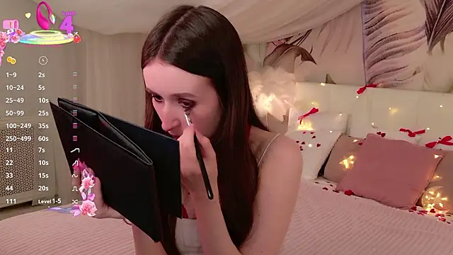 Snapshot of AliceLiddelle chatting on February 2026 12:01:02 PM AliceLiddelle online show from February 2026 12:01:02 PM