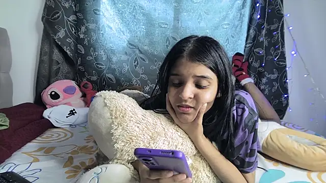 Michi sexy online show from December 2024 05:42:02 PM