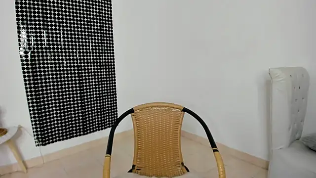 misshiccups online show from March 2025 03:29:01 AM