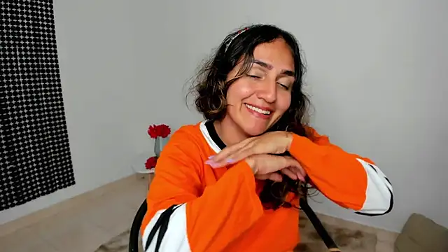 misshiccups online show from March 2025 04:27:02 AM