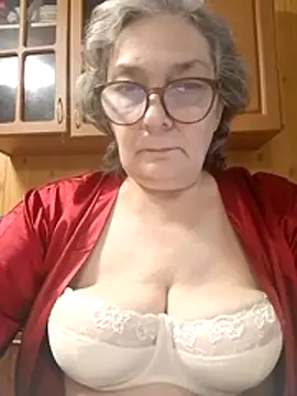 IrinaSweet54 online show from June 2026 03:17:02 PM