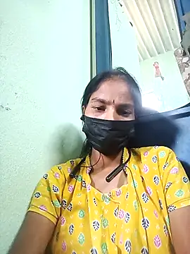 anusiya01 online show from February 2025 05:33:01 AM